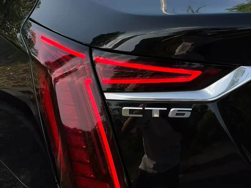Cadillac CT6 — фото 5