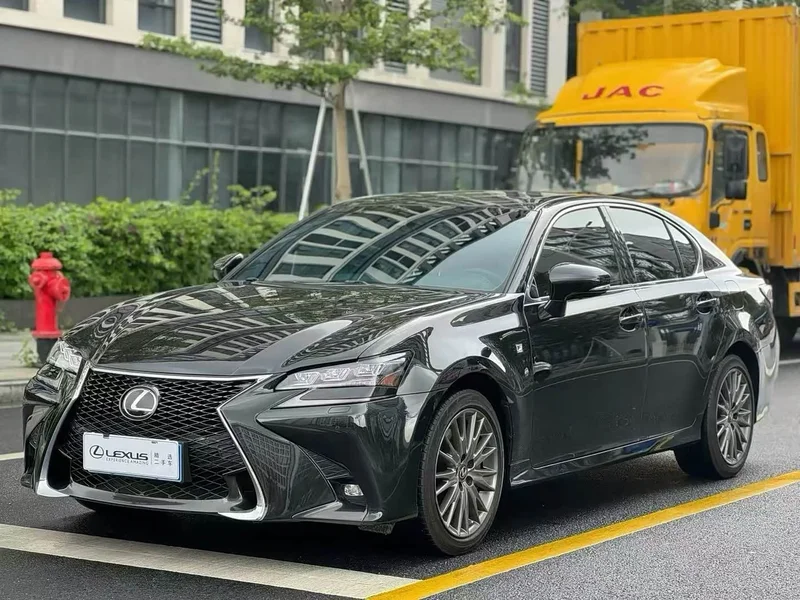 Lexus GS