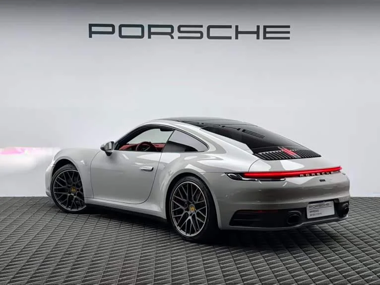 Porsche 911 — фото 6