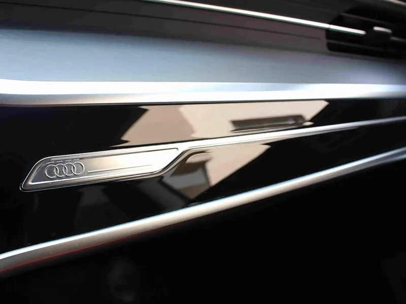 Audi A7L — фото 8
