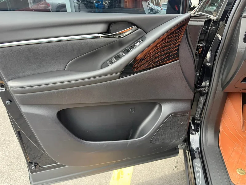 GAC Trumpchi M8 — фото 14