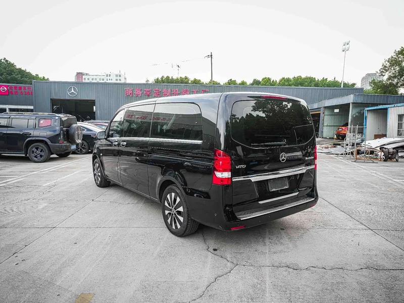 Mercedes-Benz Vito — фото 10