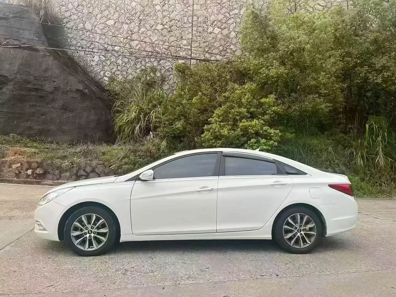 Hyundai Sonata — фото 5