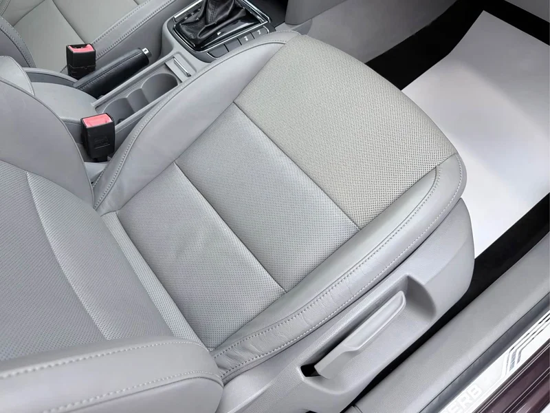 Skoda Superb — фото 23
