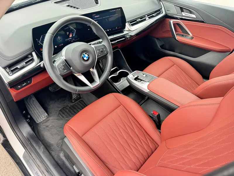 BMW X1 — фото 10