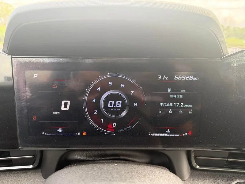 Hyundai Elantra — фото 16