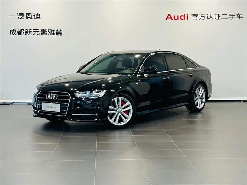 Audi A6L — фото 1
