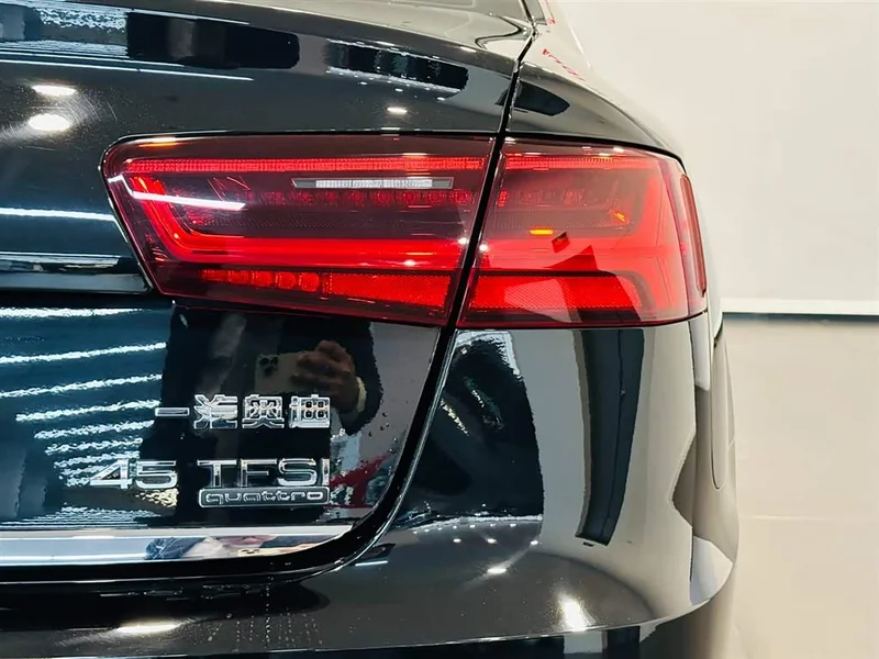Audi A6L — фото 16