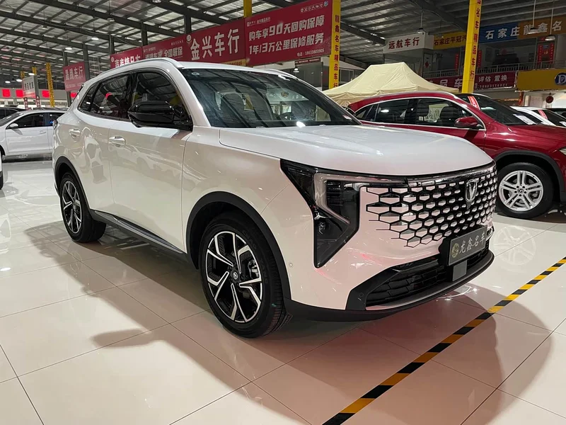 Changan CS55PLUS — фото 3