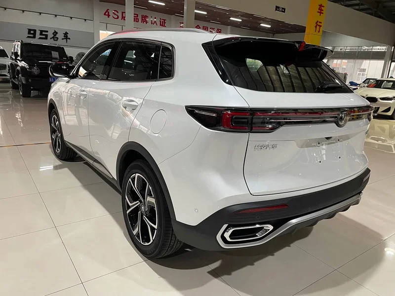 Changan CS55PLUS — фото 7