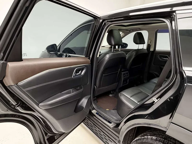 Nissan X-Trail — фото 11