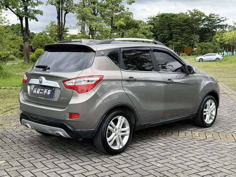 Changan CS35 — фото 12