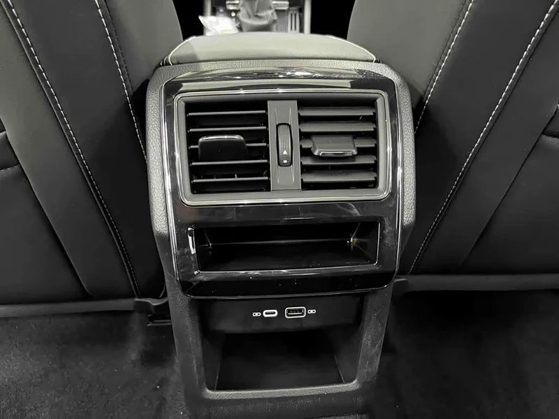 Skoda Superb — фото 20