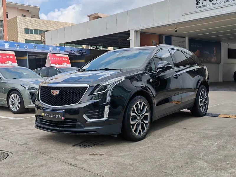 Cadillac XT5 — фото 1