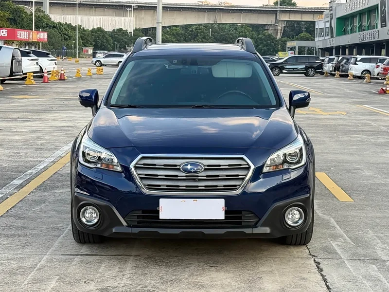 Subaru Outback — фото 2