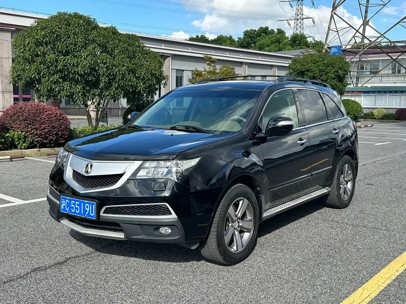 Acura MDX — фото 1