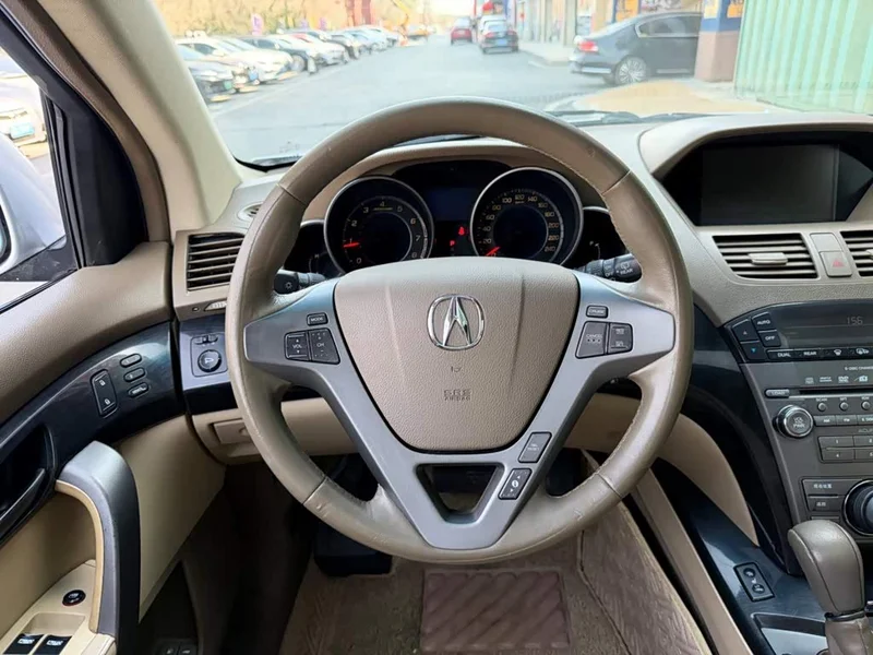 Acura MDX — фото 5