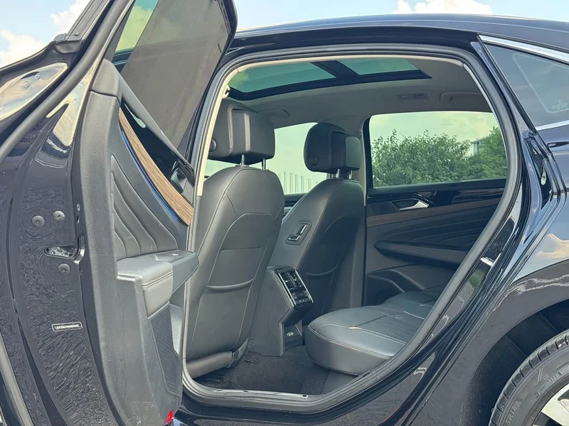 Volkswagen Passat — фото 14