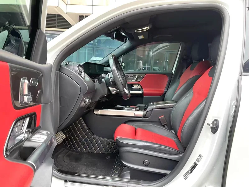 Mercedes-Benz GLB AMG — фото 6