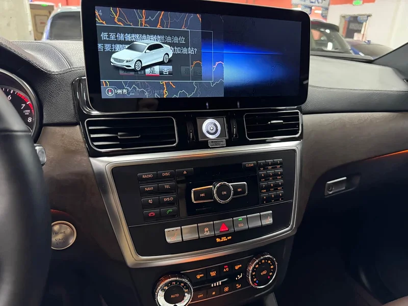 Mercedes-Benz GLS — фото 17