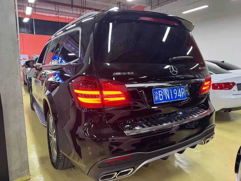 Mercedes-Benz GLS — фото 5