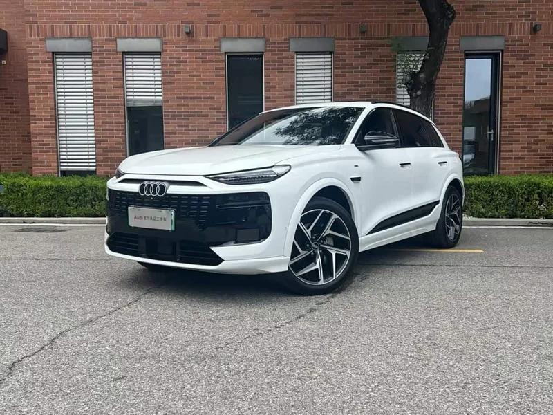 Audi Q6L e-tron