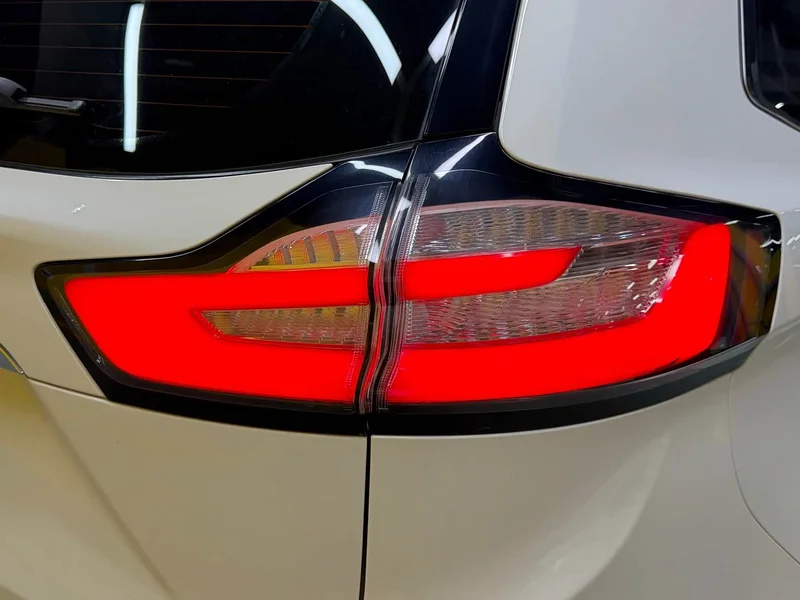Ford Edge — фото 26