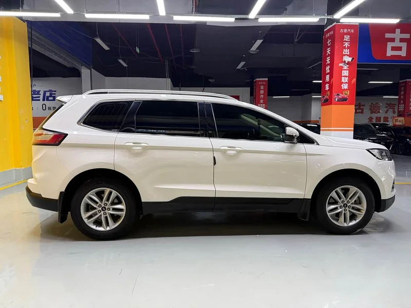 Ford Edge — фото 4