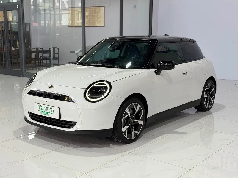 MINI Electric COOPER