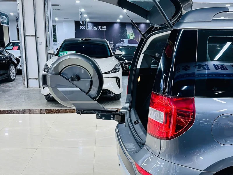 Skoda Yeti — фото 34