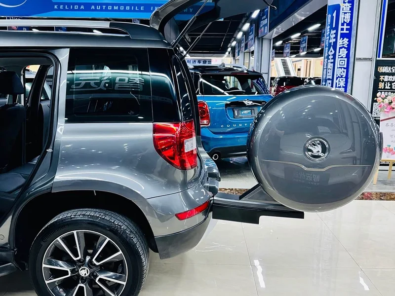 Skoda Yeti — фото 35