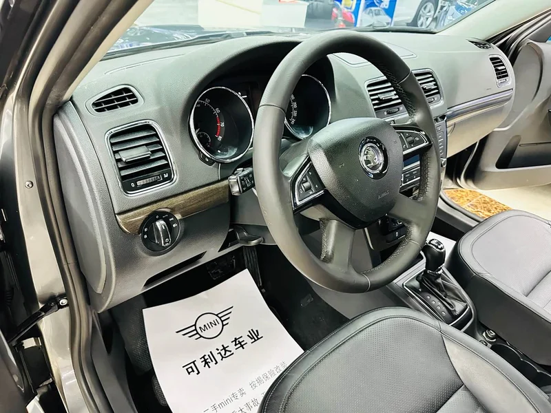 Skoda Yeti — фото 39