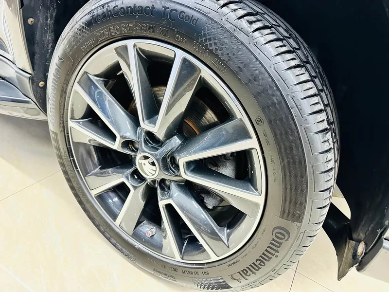 Skoda Yeti — фото 10