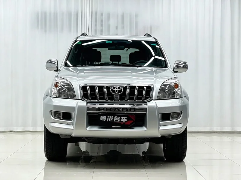 Toyota Prado — фото 3