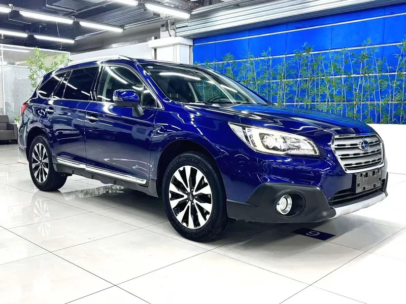 Subaru Outback — фото 3