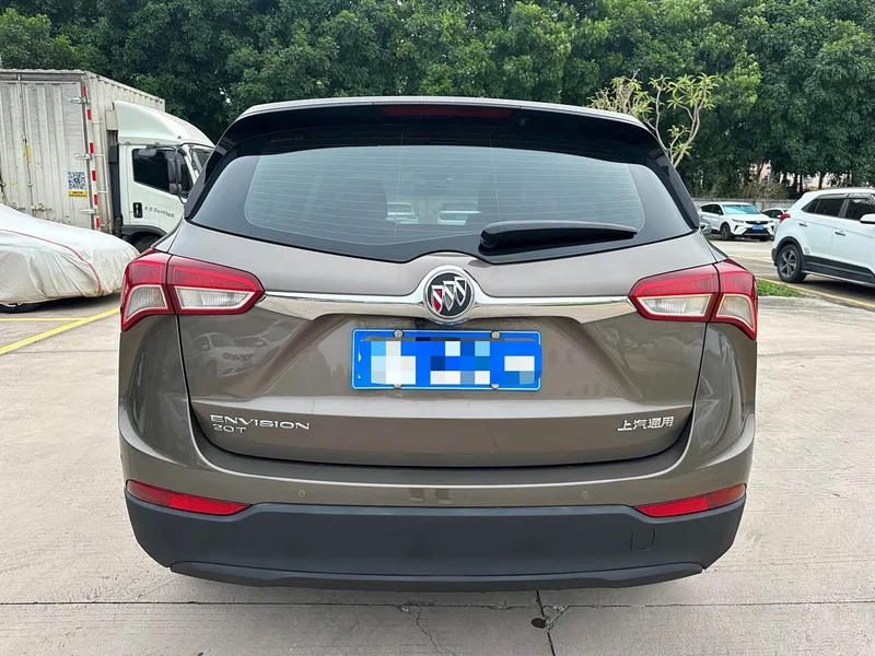 Buick Envision Plus — фото 6