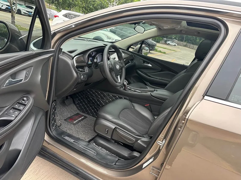 Buick Envision Plus — фото 8