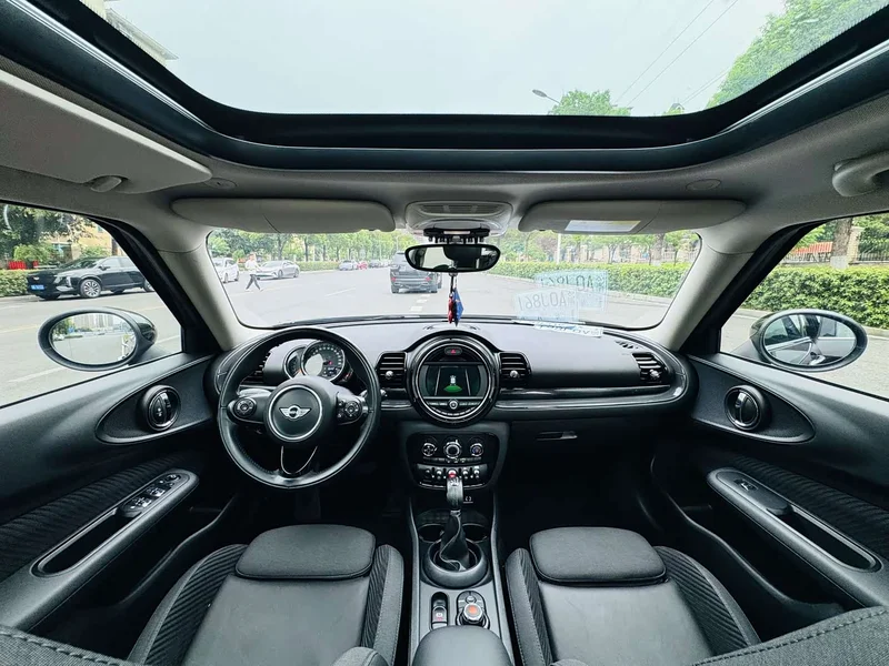 MINI CLUBMAN — фото 4