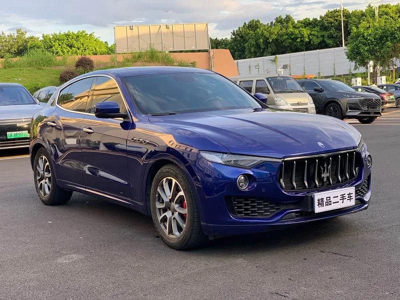 Maserati Levante — фото 3
