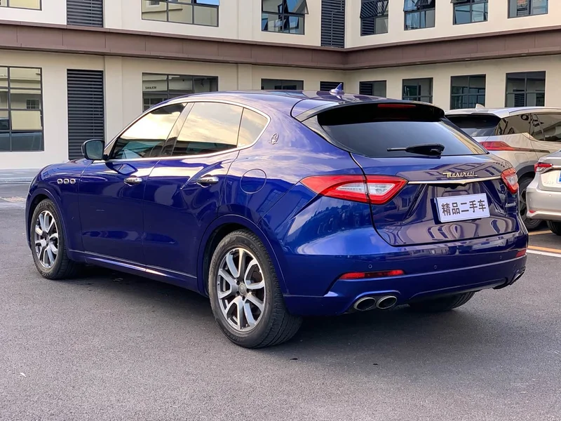 Maserati Levante — фото 4