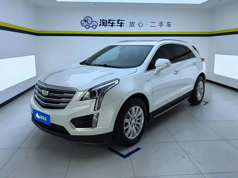 Cadillac XT5 — фото 1