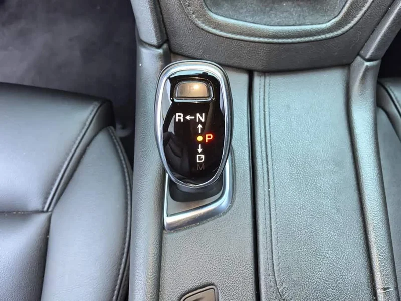 Cadillac XT5 — фото 16