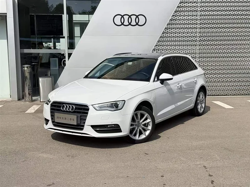 Audi A3 — фото 1