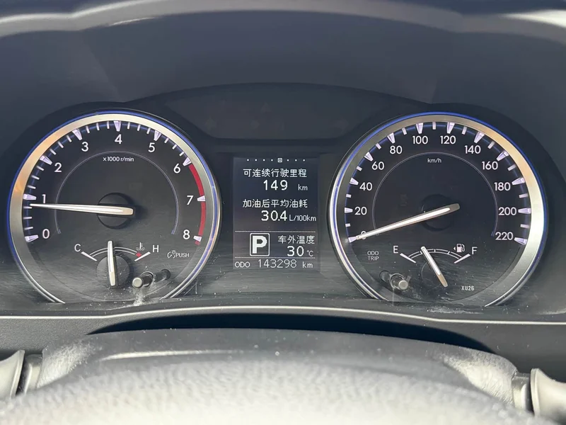 Toyota Highlander — фото 14
