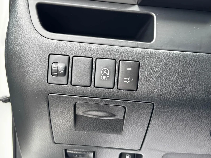 Toyota Highlander — фото 10