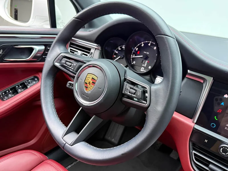 Porsche Macan — фото 4