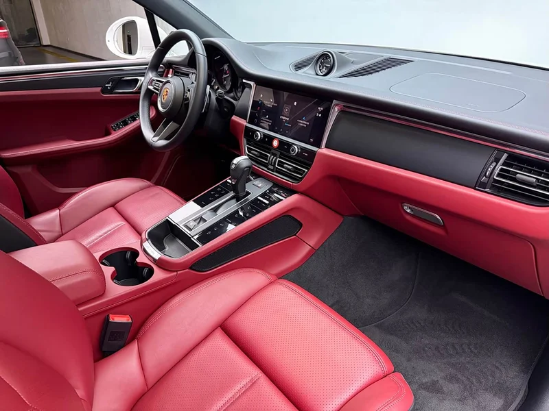 Porsche Macan — фото 6