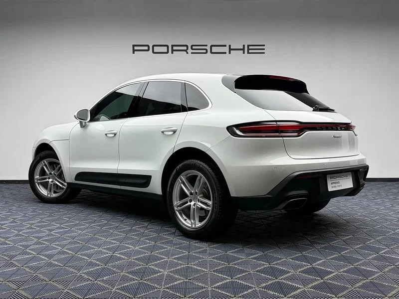 Porsche Macan — фото 10