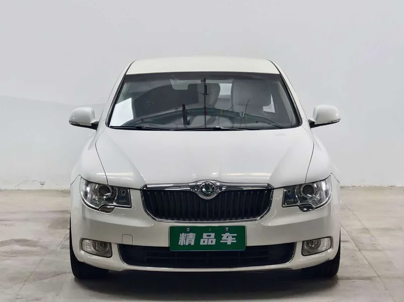 Volkswagen Superb — фото 2