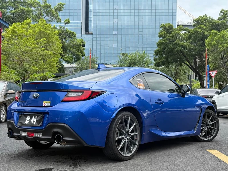 Subaru BRZ — фото 4